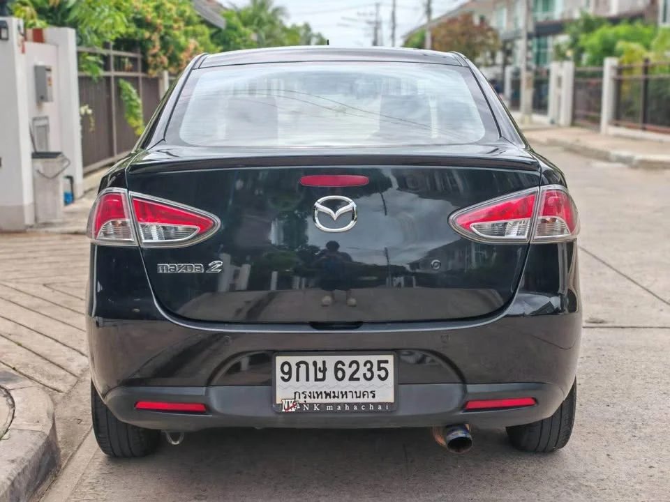 2013 Mazda 2 II 3