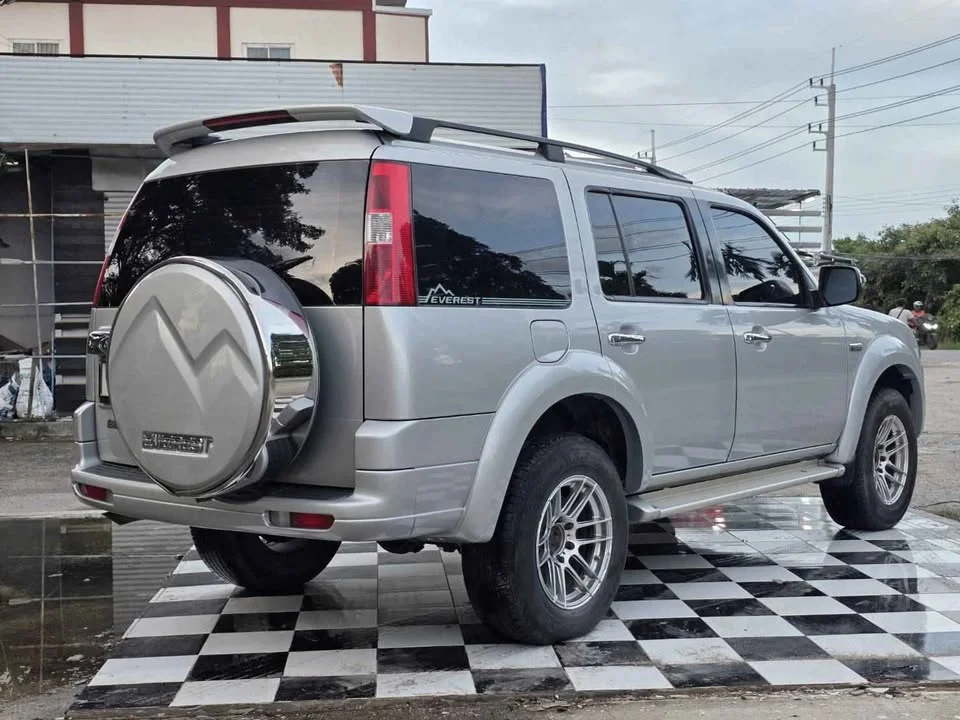 2008 Ford Everest I 2
