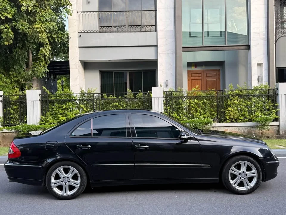 2009 Benz E-Class W211 2