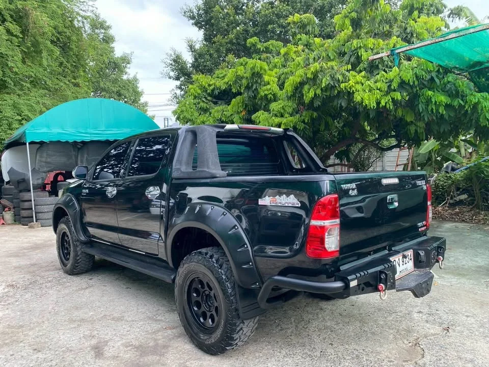 2011 Toyota Hilux VII 3