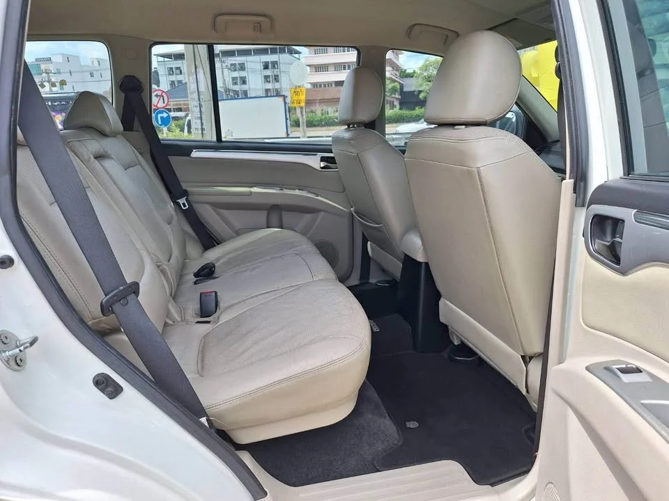 2011 Mitsubishi Pajero Sport II 3