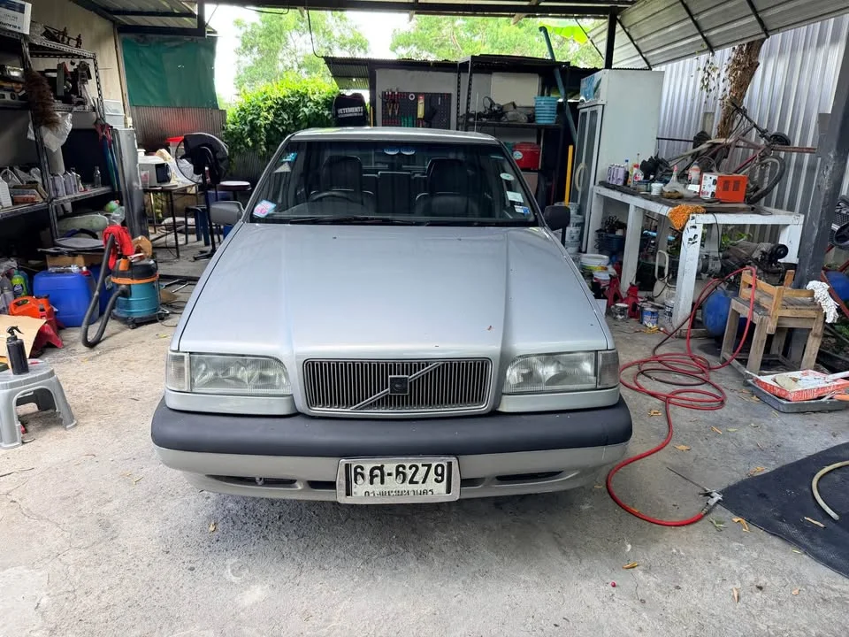 1997 Volvo 850 2