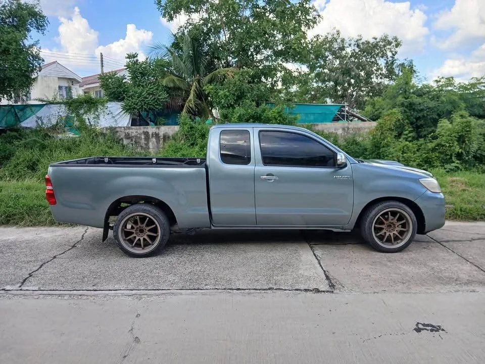 2015 Toyota Hilux VII 2