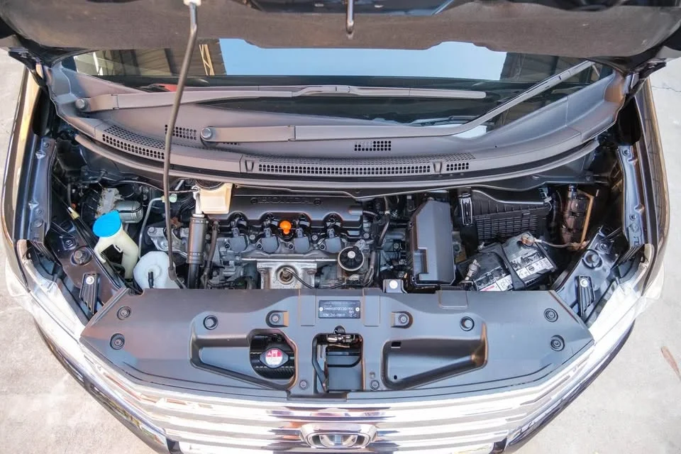 2013 Honda Stepwgn IV 3