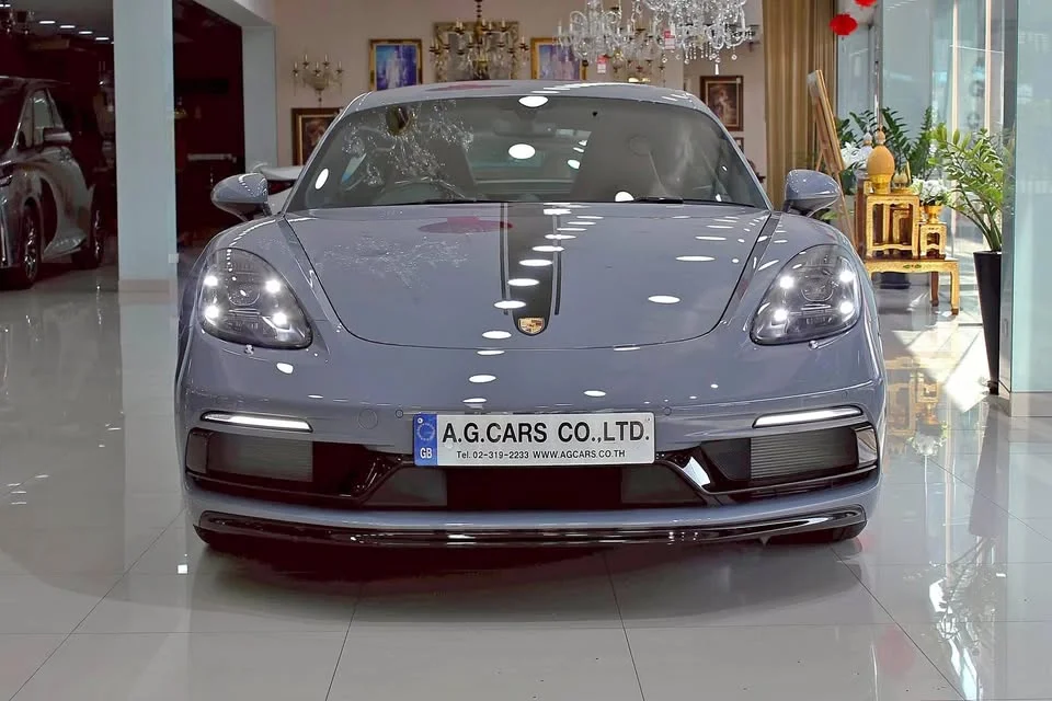 2023 Porsche 718 Boxster and Cayman IV 2