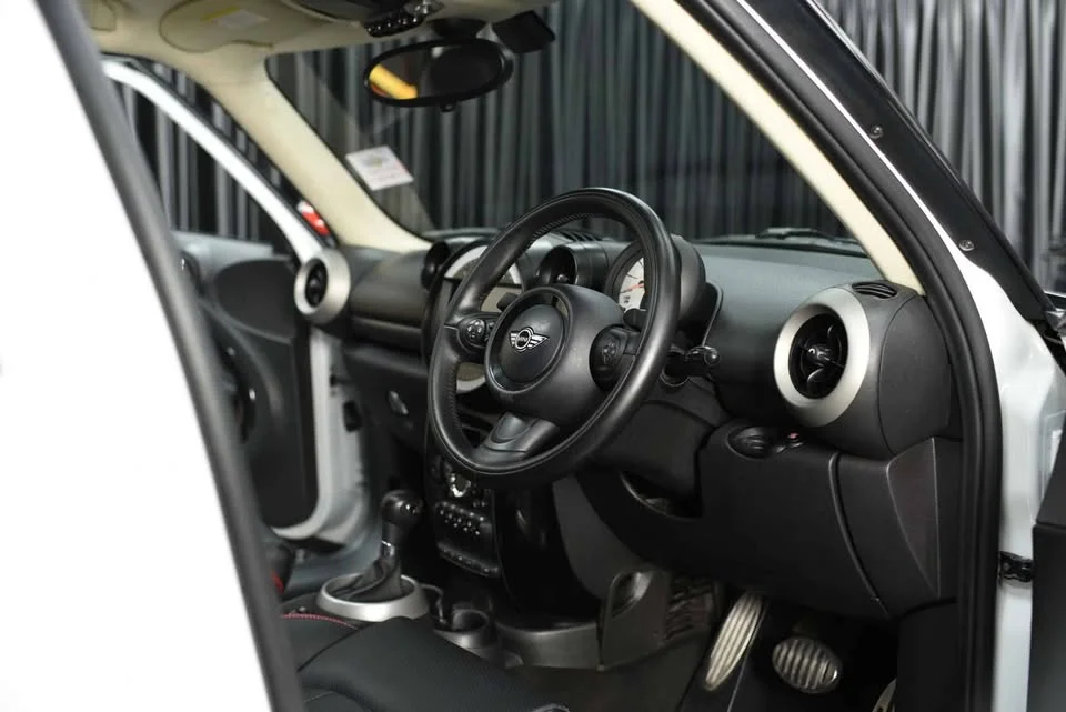 2012 Mini Countryman I 3