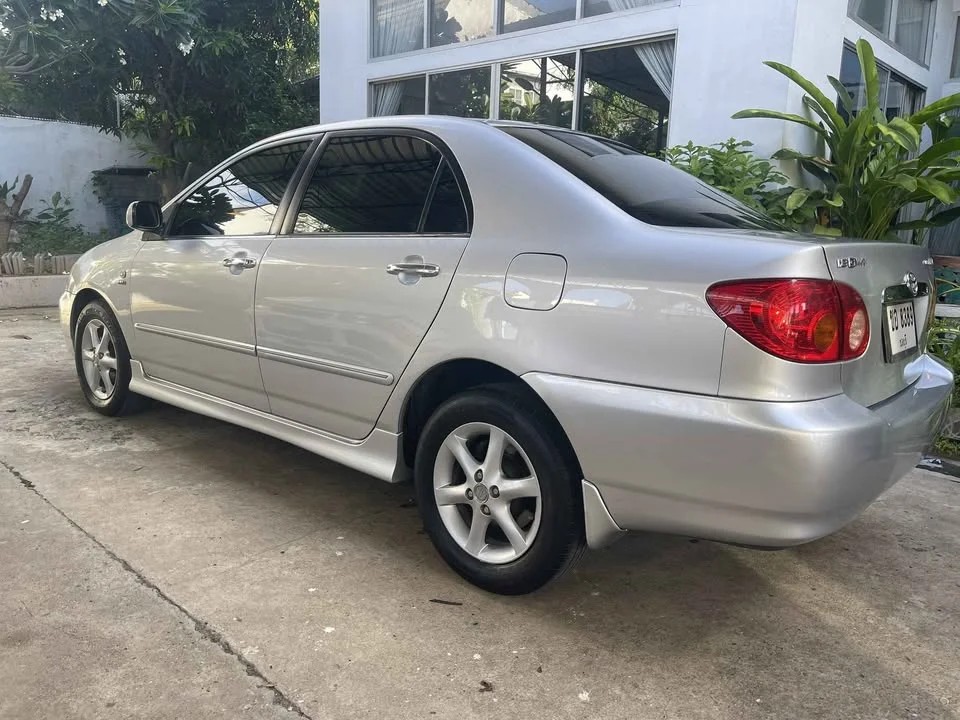 2002 Toyota Corolla Altis IX (E120) 2