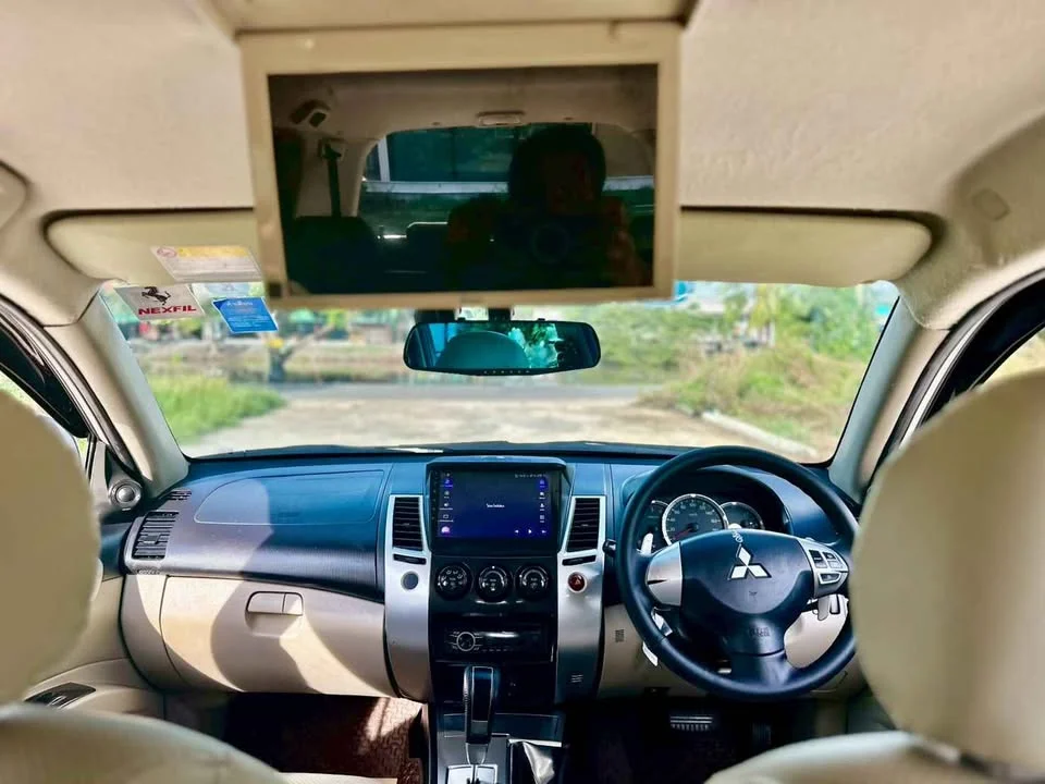 2011 Mitsubishi Pajero Sport II 2