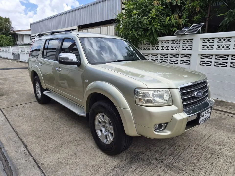 2008 Ford Everest I 3