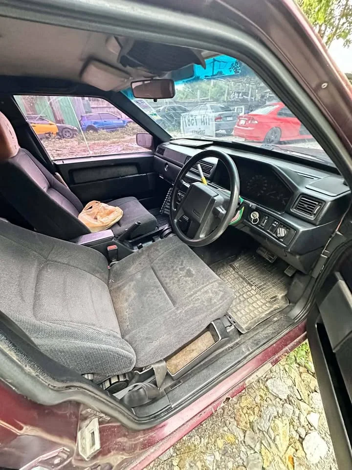 1993 Volvo 900 Series 2