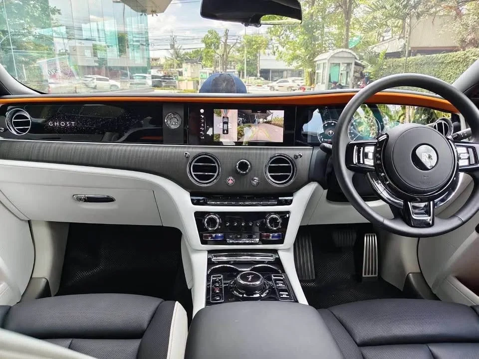 2022 Rolls-Royce Ghost II 2