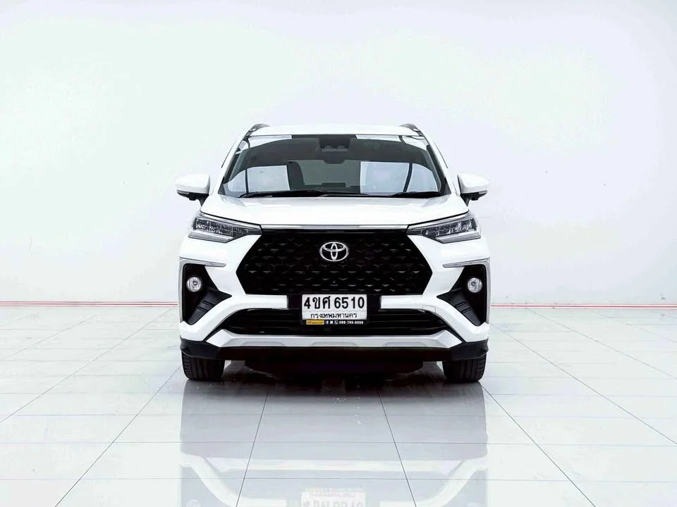 2023 Toyota Veloz III 2