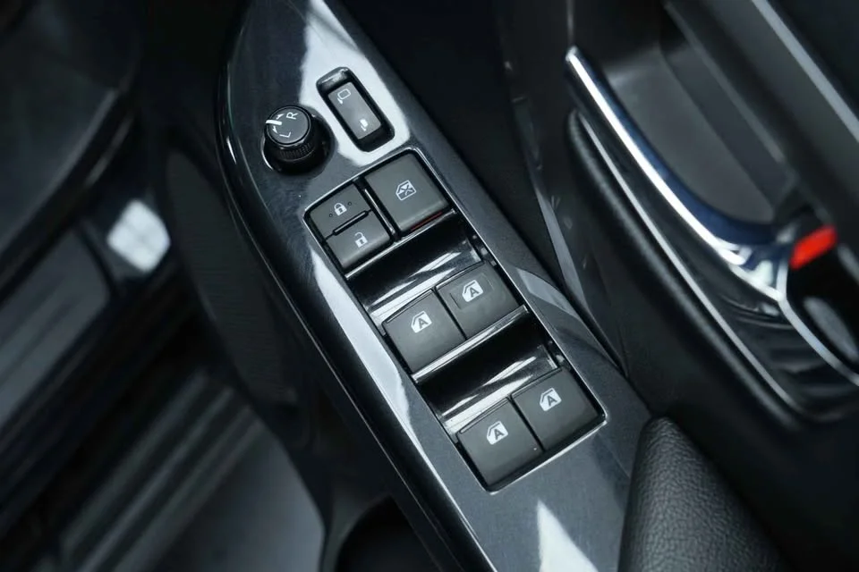 2022 Toyota Fortuner II 2