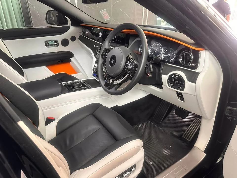 2022 Rolls-Royce Ghost II 2