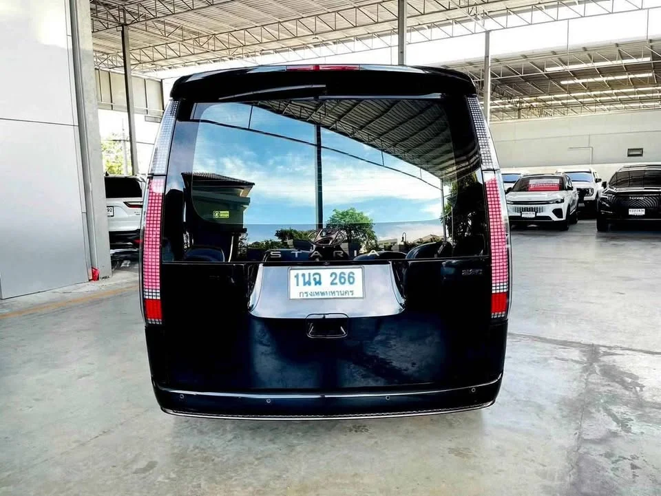 2022 Hyundai Staria US4 2