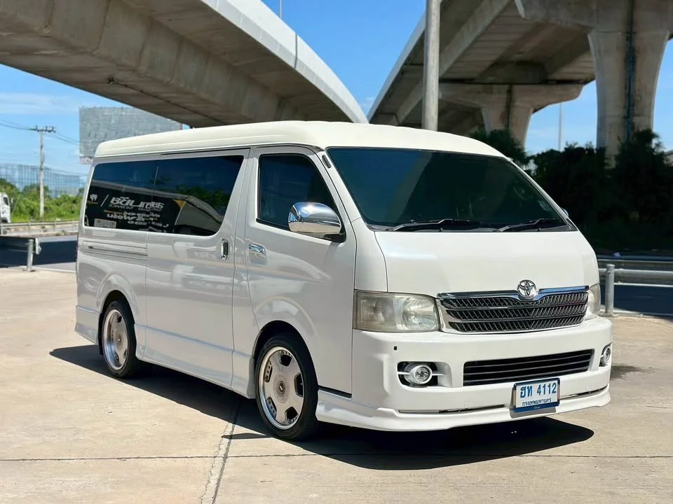 2009 Toyota HiAce V (H200) 3