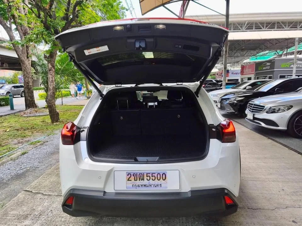 2023 Lexus UX ZA10 3