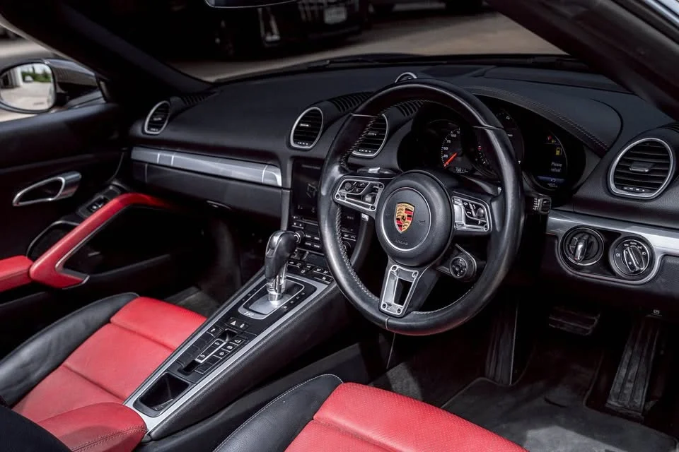2019 Porsche 718 Boxster and Cayman IV 2