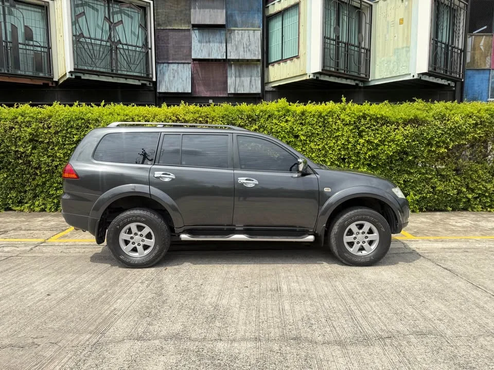 2011 Mitsubishi Pajero Sport II 3
