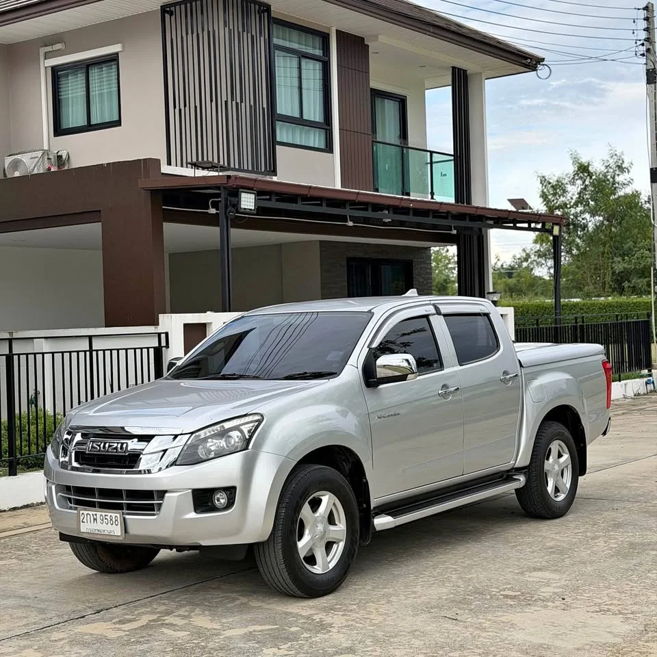 2013 Isuzu D-Max II (RT) 2