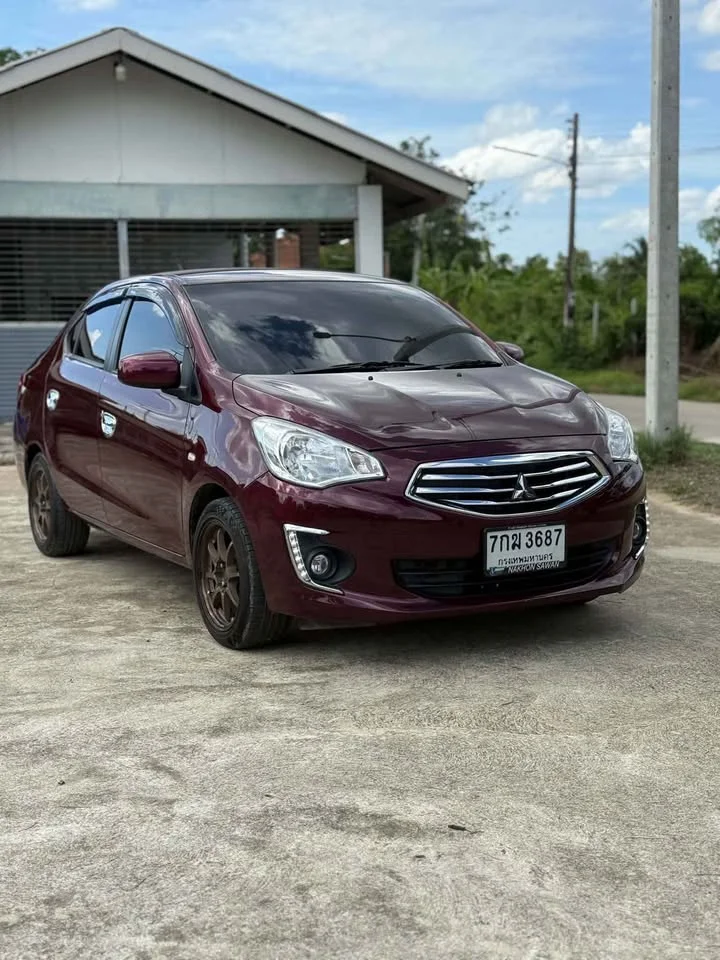 2017 Mitsubishi Attrage VI 3