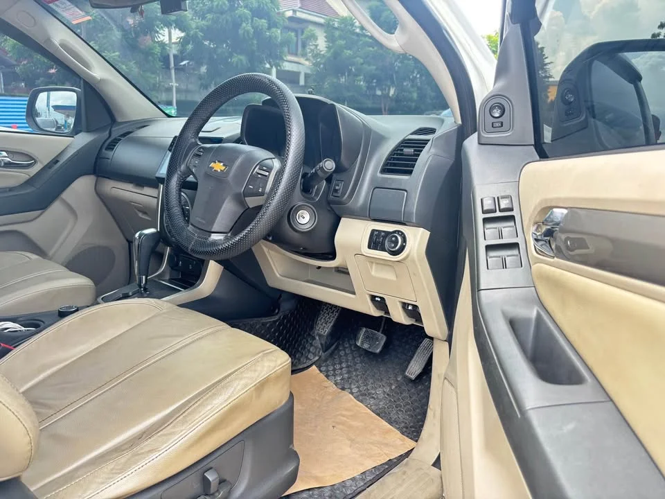 2013 Chevrolet TrailBlazer II 2