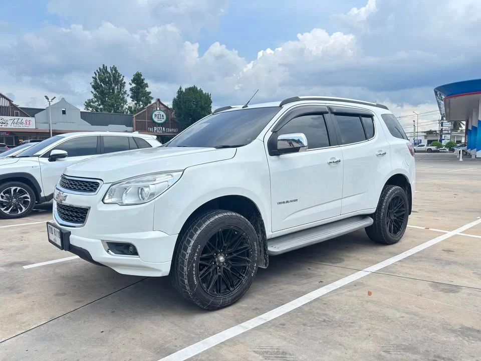 2013 Chevrolet TrailBlazer II 3