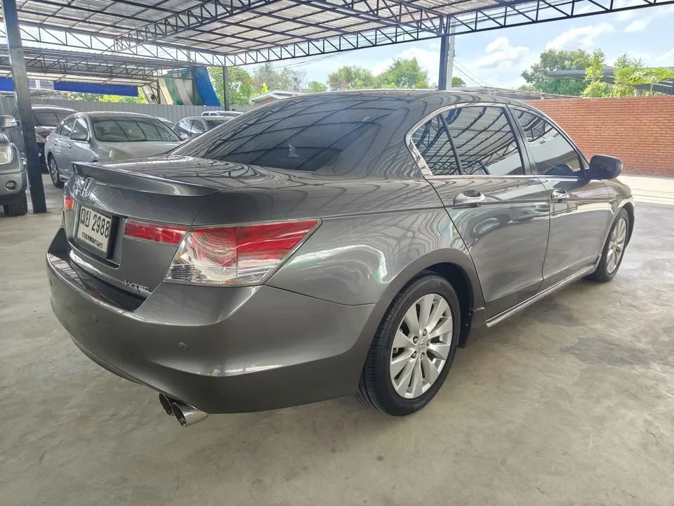 2008 Honda Accord VIII 3