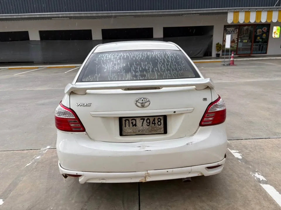 2010 Toyota Vios II 3