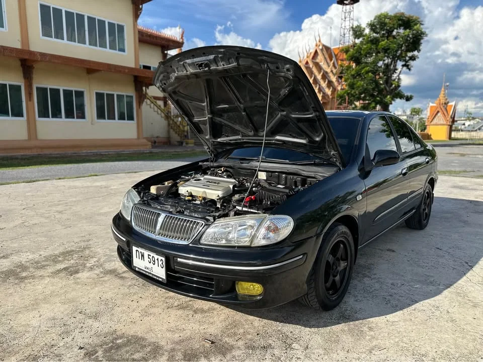 2001 Nissan Sunny N16 3