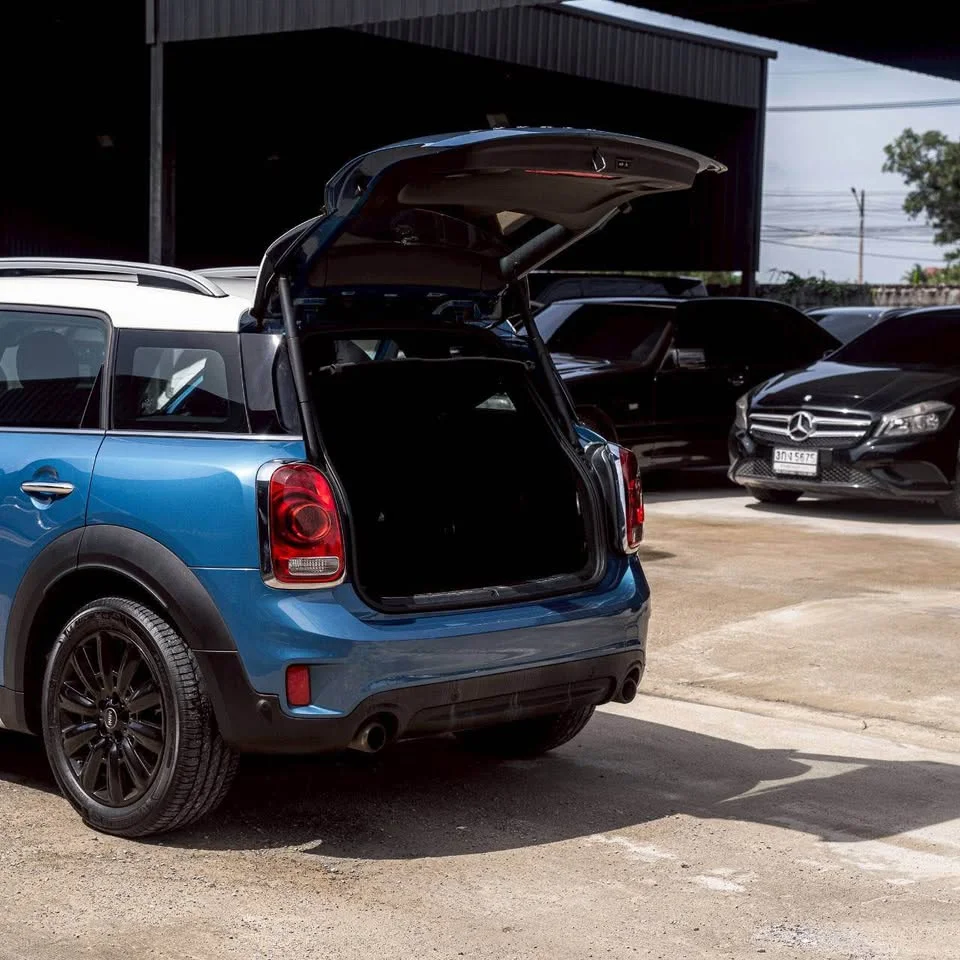 2017 Mini Countryman II 3