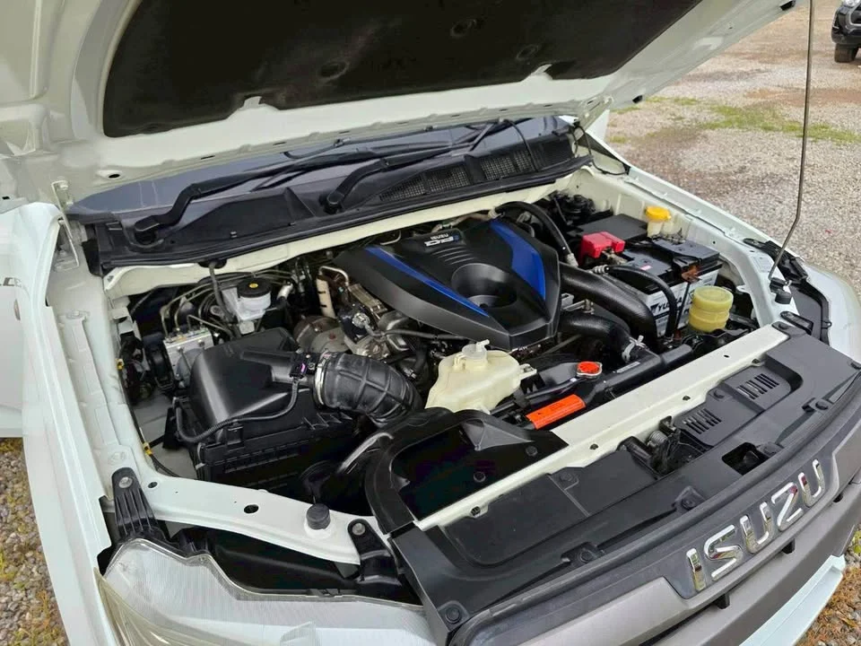 2020 Isuzu D-Max III (RG) 2