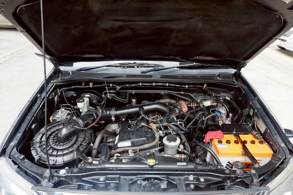 2008 Toyota Fortuner I 3