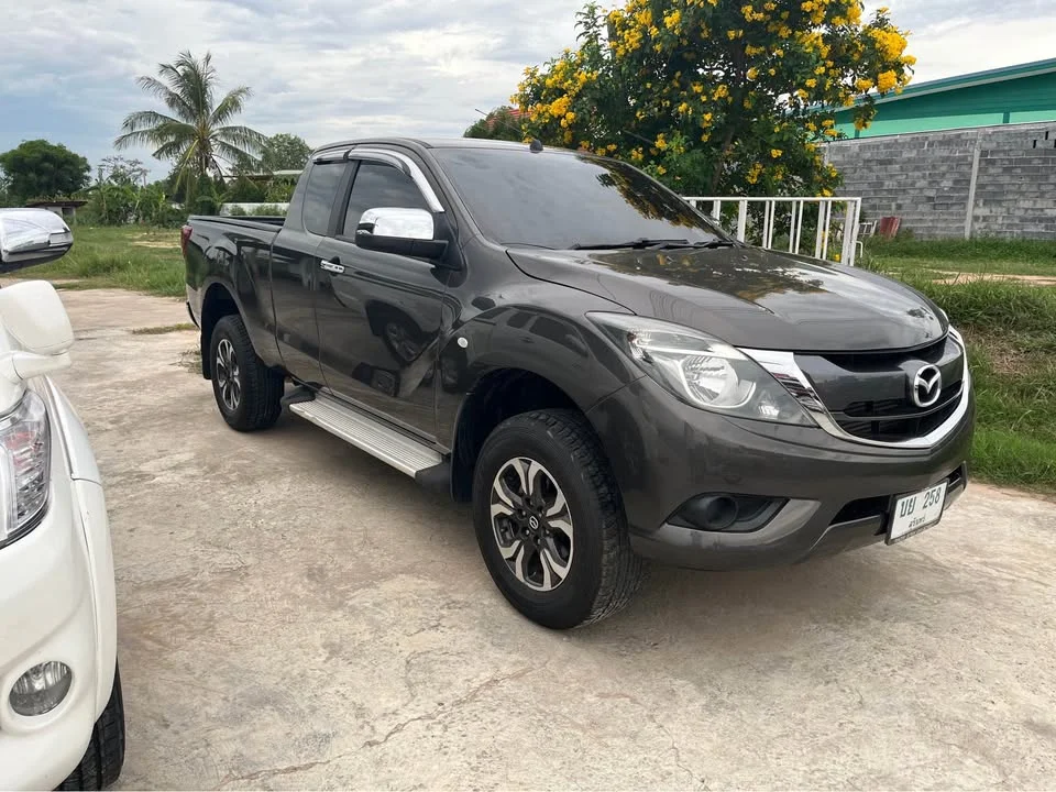 2016 Mazda BT-Series II 2