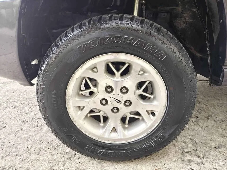 1996 Jeep Grand Cherokee ZJ 2