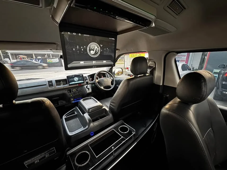 2014 Toyota HiAce V (H200) 3