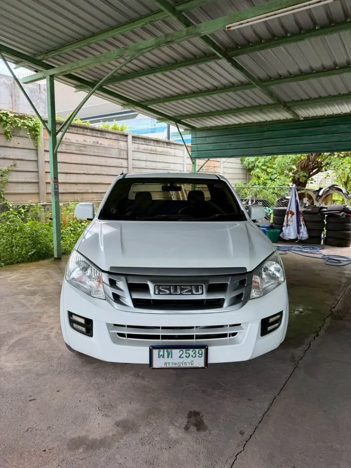 2013 Isuzu D-Max II (RT) 3