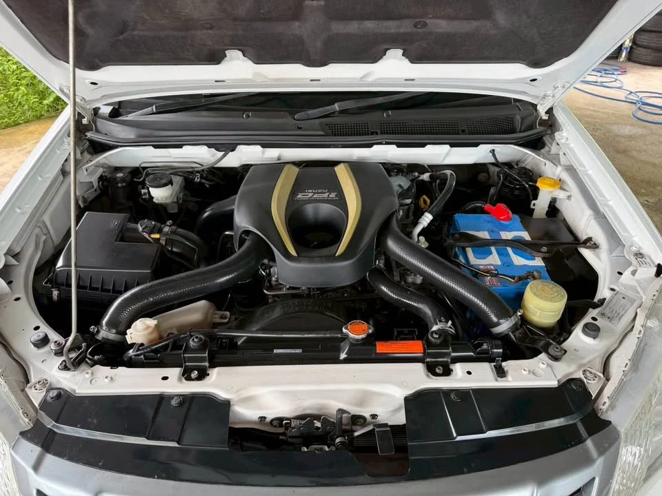 2013 Isuzu D-Max II (RT) 2