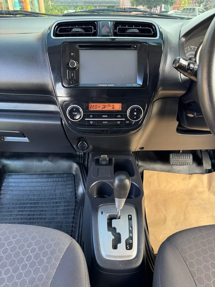 2012 Mitsubishi Mirage VI 2