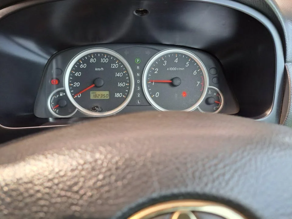 2010 Toyota Avanza I 2