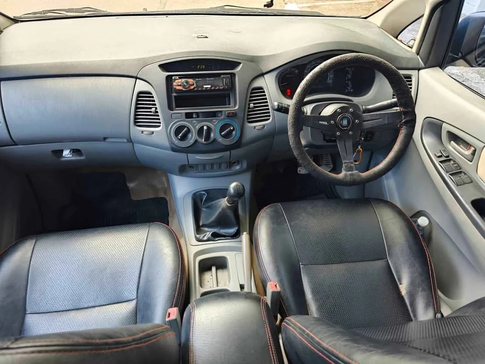 2007 Toyota Innova I 3