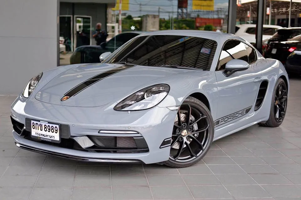 2024 Porsche 718 Boxster and Cayman IV 3