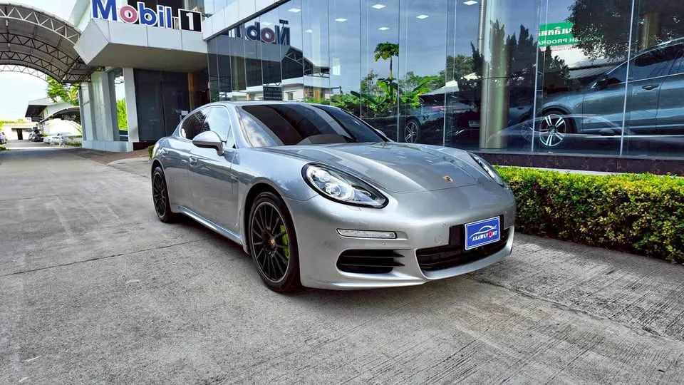 2014 Porsche Panamera I 3