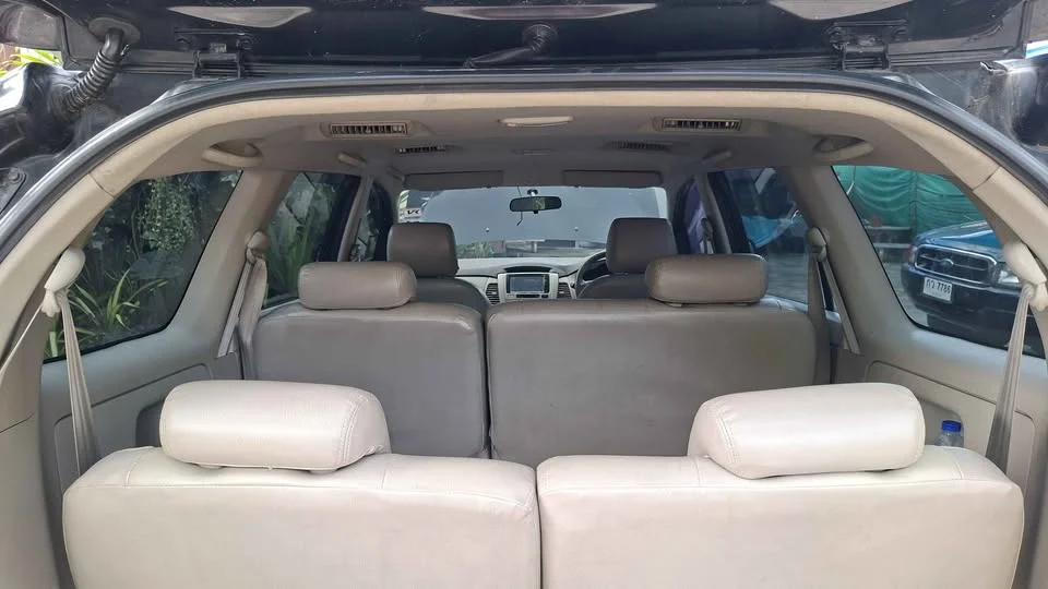 2012 Toyota Innova I 3