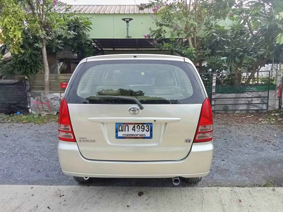 2008 Toyota Innova I 3