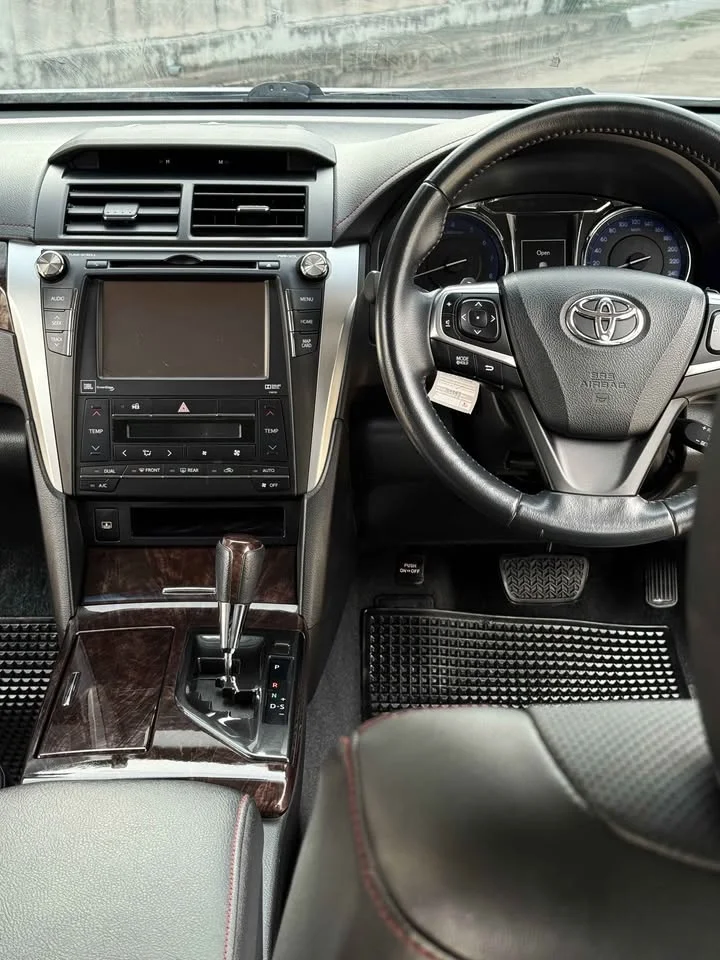 2015 Toyota Camry VII (XV50) 3
