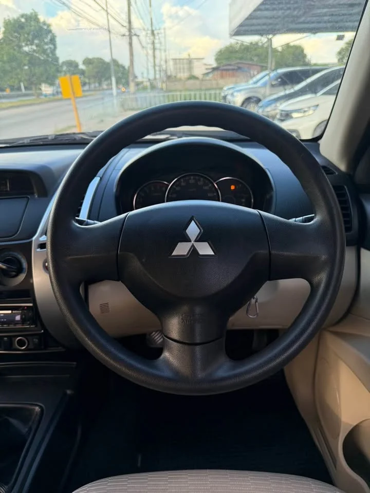 2014 Mitsubishi Pajero Sport II 3
