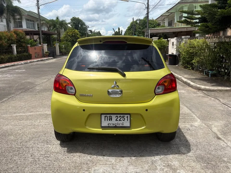 2015 Mitsubishi Mirage VI 3