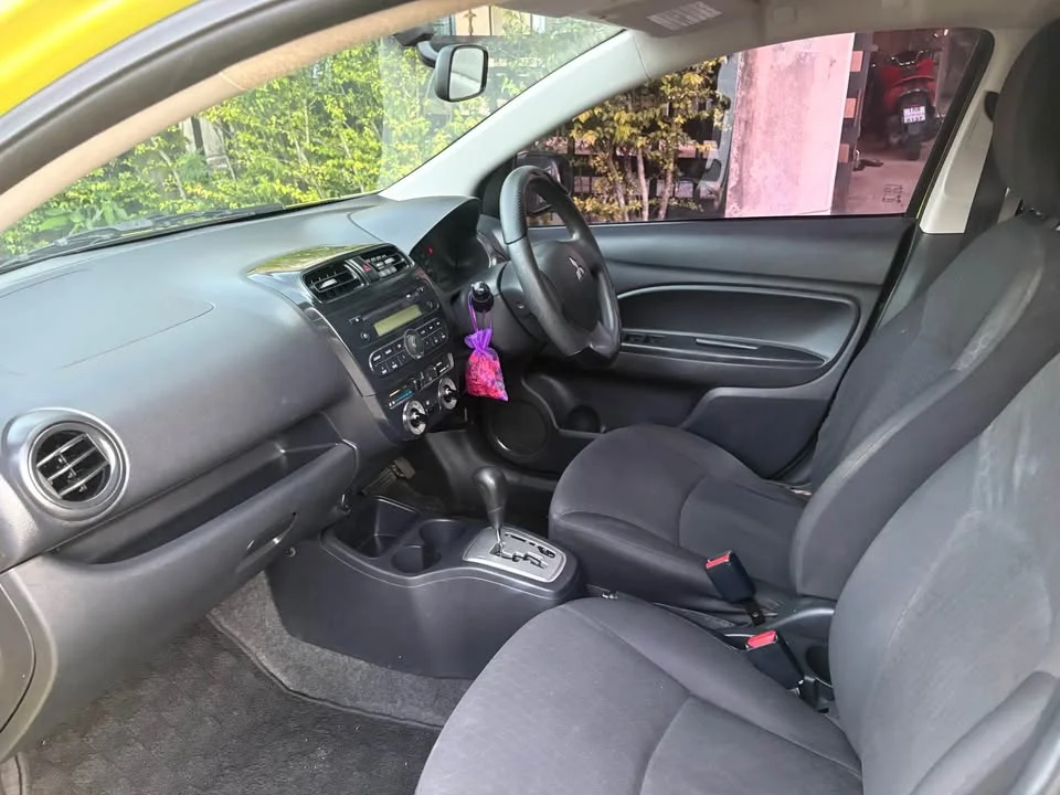 2015 Mitsubishi Mirage VI 2