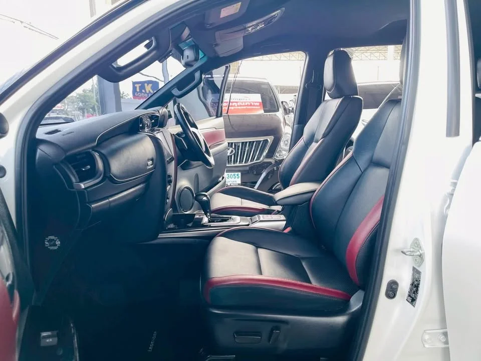 2023 Toyota Fortuner II 3